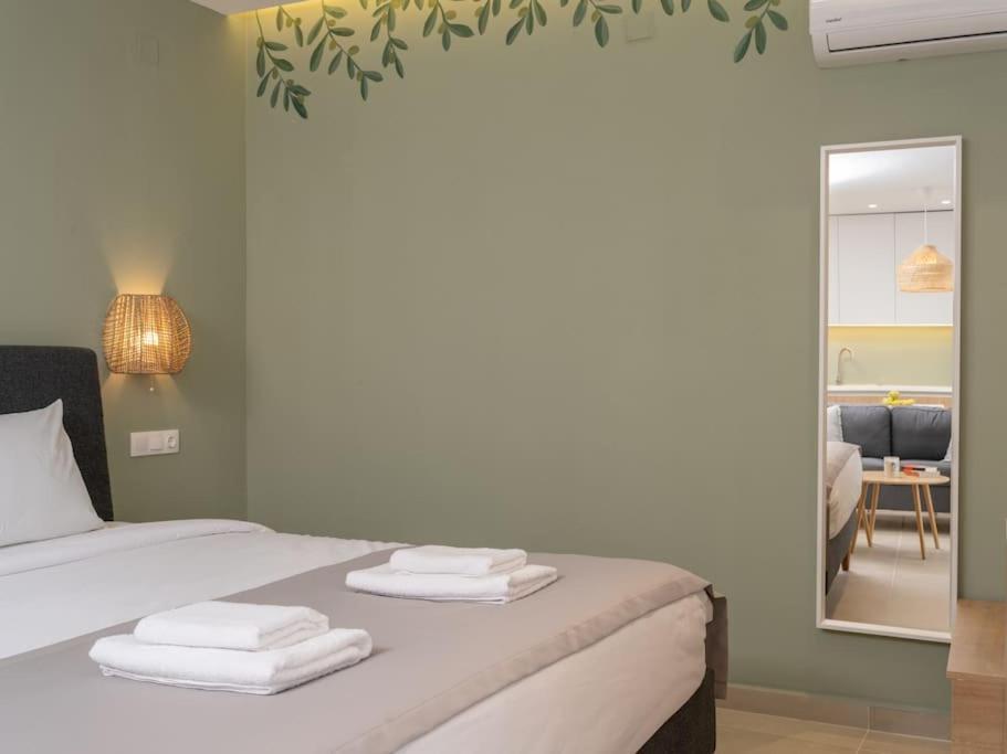 Olive Tree Home - Στούντιο Με Θέα Στο Κέντρο Agios Nikolaos  Exterior photo